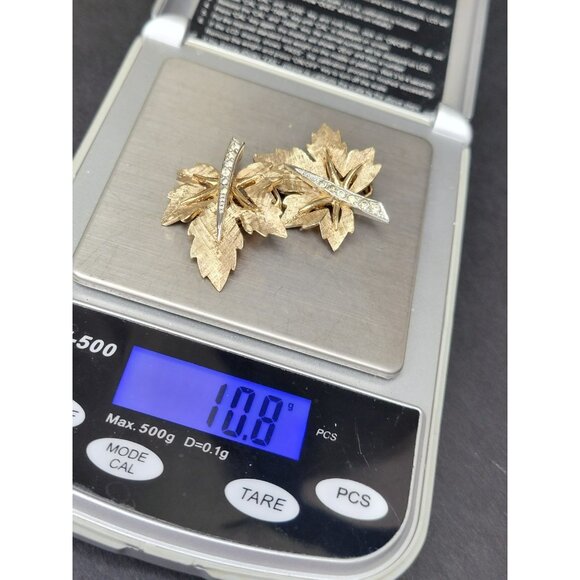 Vintage Boucher Signed Gold Tone Leaf Earrings with Rhinestones Clip On 38 - Picture 6 of 6